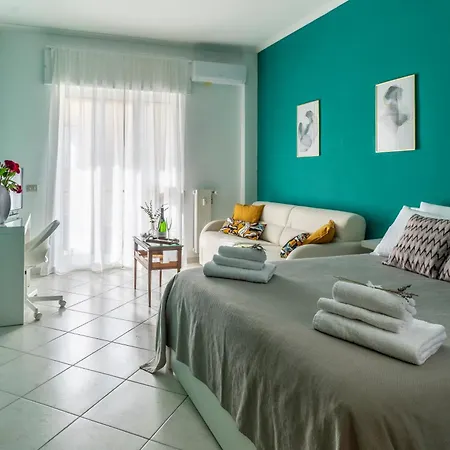Renza House Chiaia-3